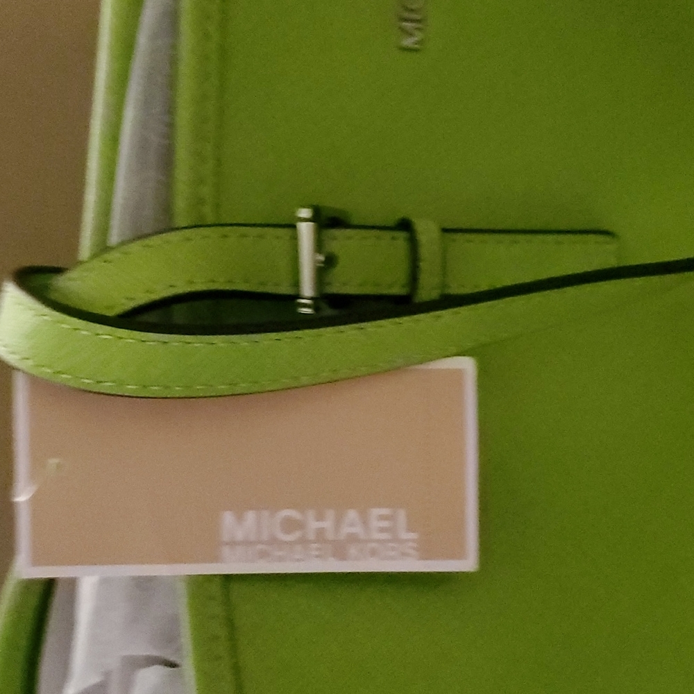 Handbag - Picture 3 of 7
